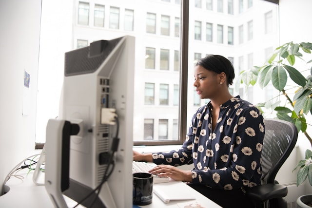 woman working on a computer